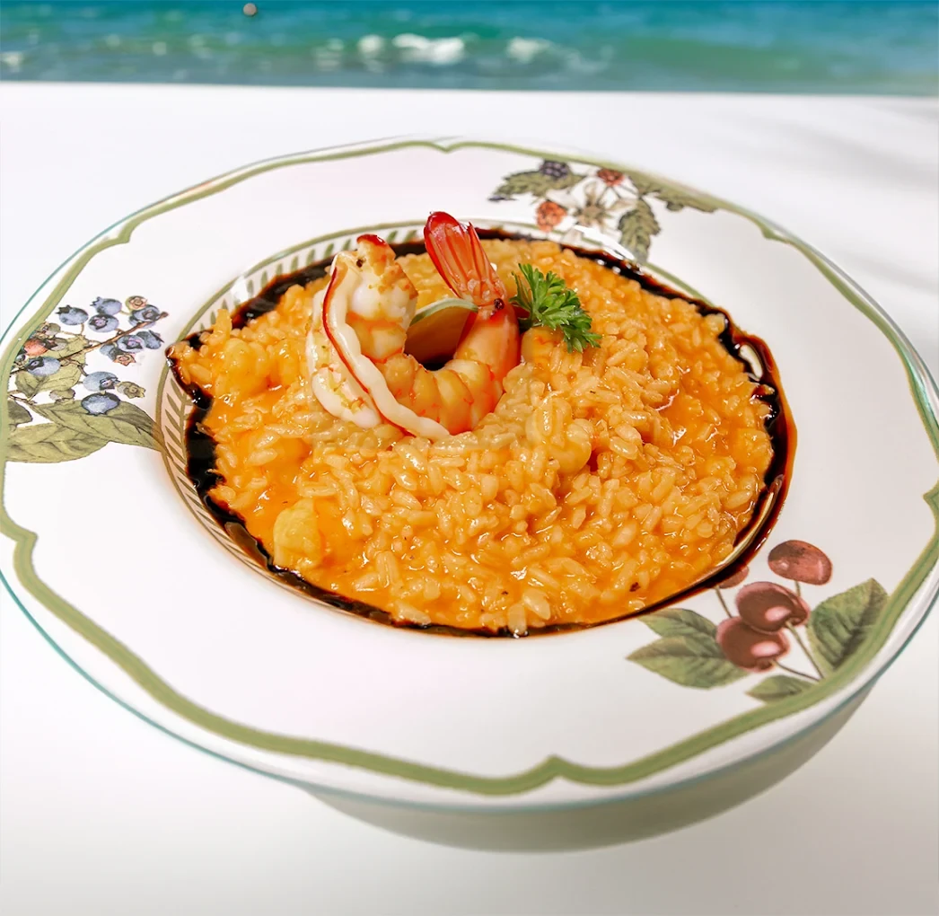 Exclusive Beach Club - VIP Sunbed in Barra - Image